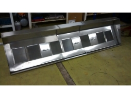 Digestoř nástěnná 2500x700x300mm nerez gastro bazar Digestoř nástěnná 2500x700x300mm nerez gastro bazar